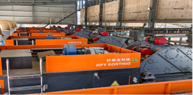 leyu-倍思氮化镓100W插线板评测：桌面快充小神器